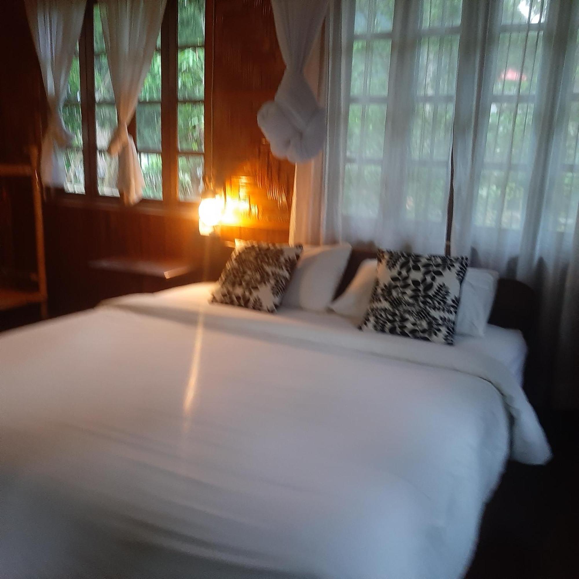 Ning Ning Guesthouse Muang Ngoi Rom bilde